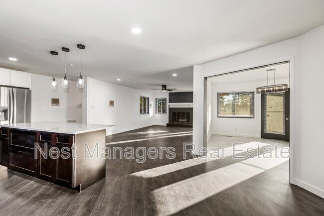 Building Photo - 554 Snow Hill Rd