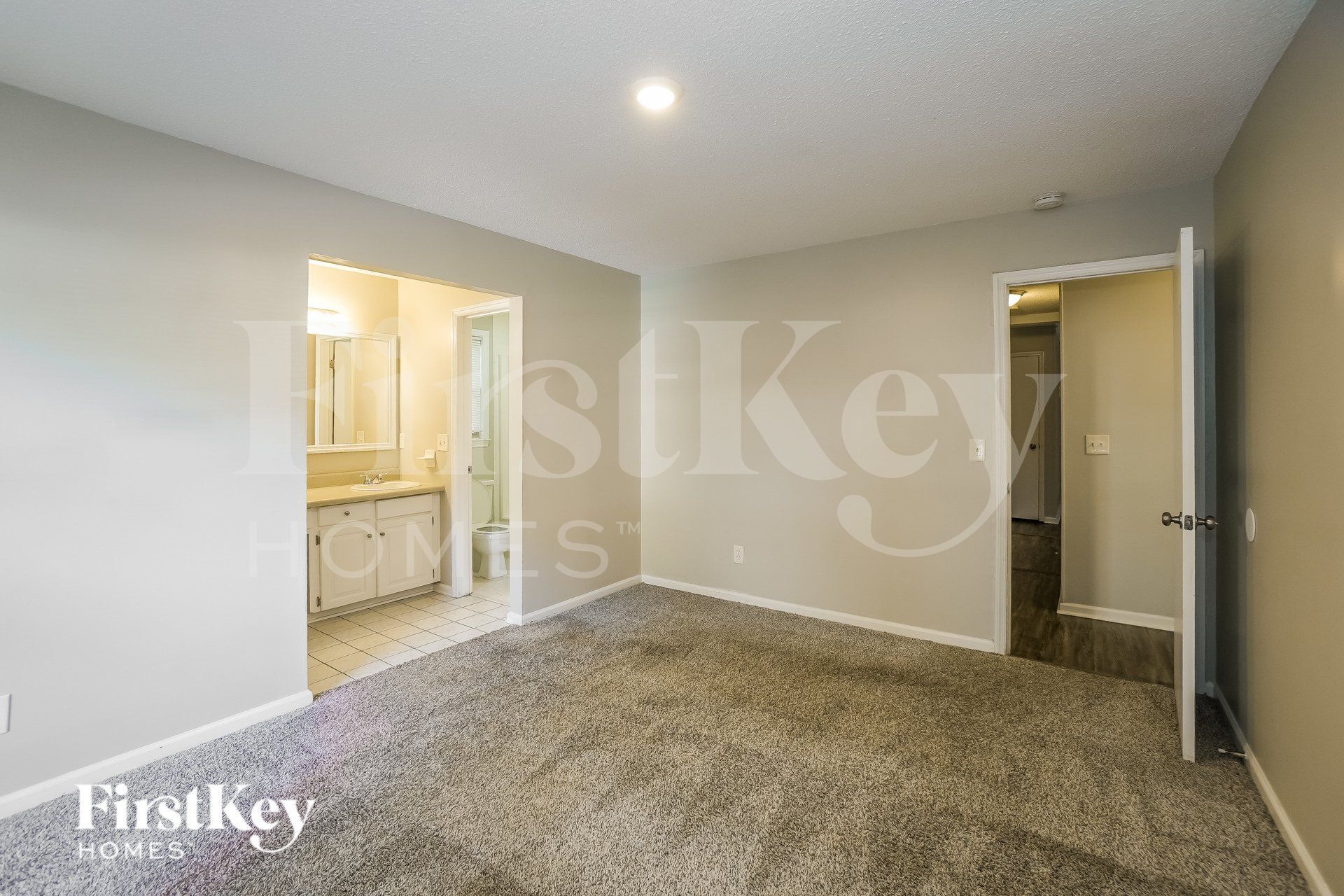 Building Photo - 104 Heron Ct