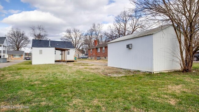 Building Photo - 3318 Van Winkle Dr