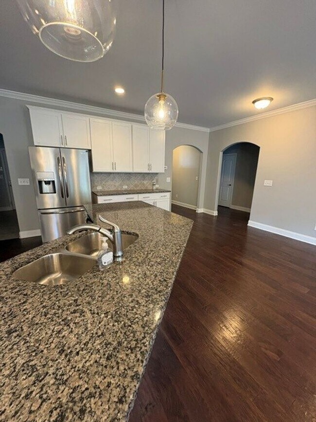 Building Photo - NOW AVAILABLE IN MILLSTONE!!