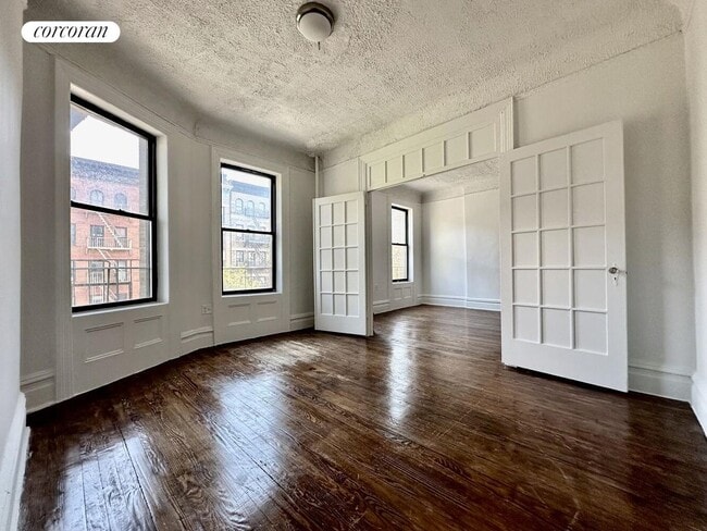 Building Photo - 940 Amsterdam Ave