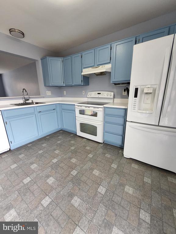 Building Photo - 783 General Wallace Ct