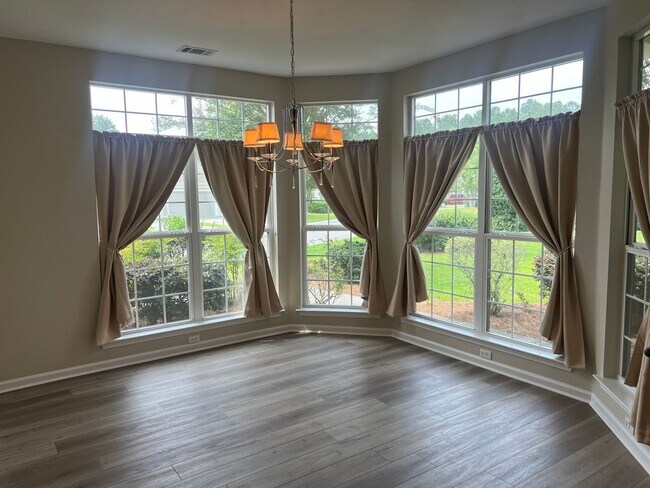 Building Photo - Lovely 3BR Ranch-Style Home in Sun City!