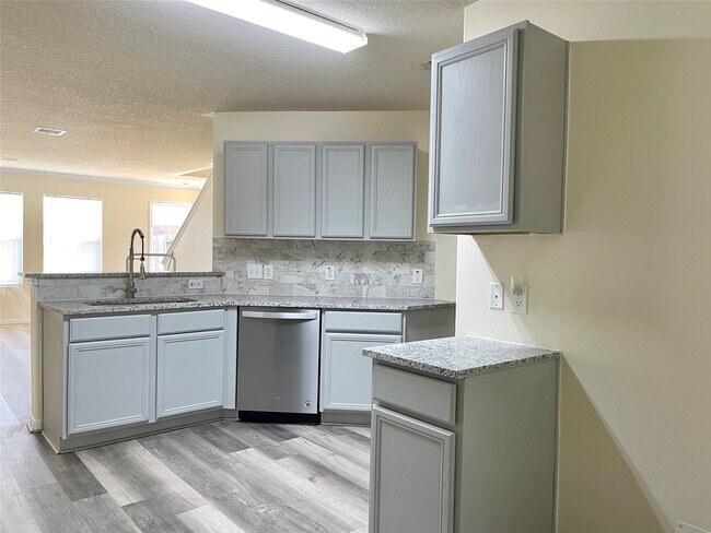 Building Photo - 3234 Clipper Winds Way