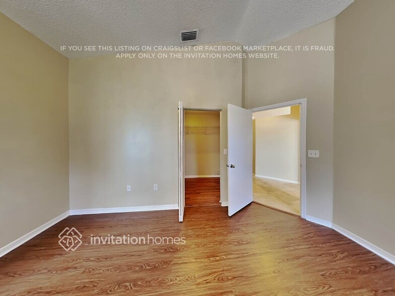 Building Photo - 3400 NW 78th Ave