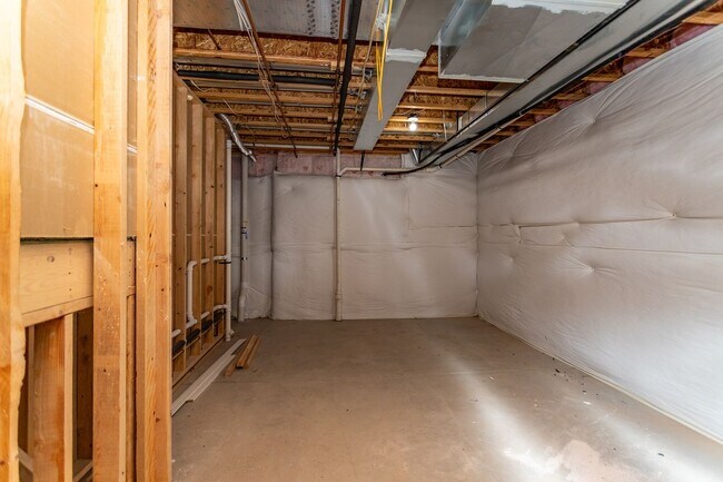 Building Photo - 10154 Silver Leaf Way