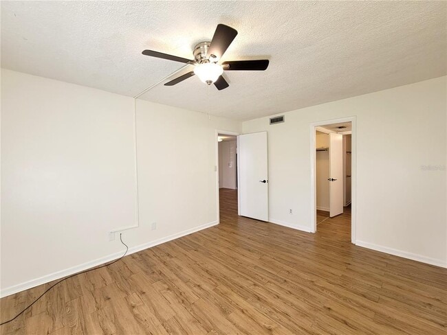 Building Photo - 7606 Abbey Ln