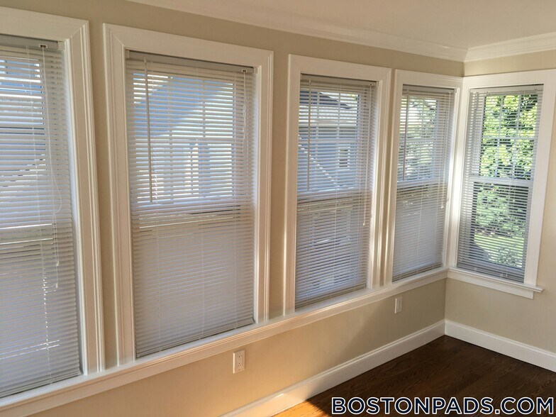 Building Photo - 50 Townsend St