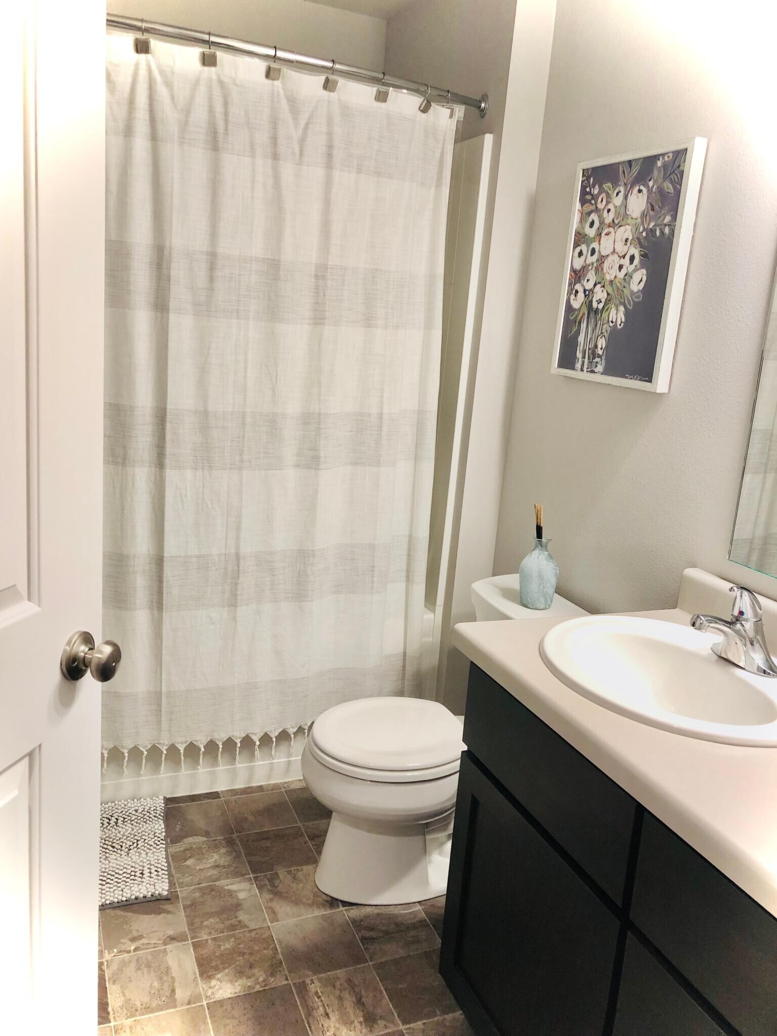 Guest Full Bathroom - 5870 Lien Rd
