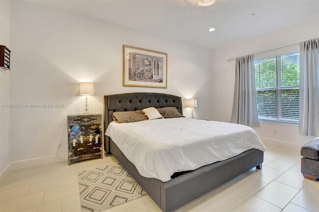 Building Photo - 6657 Quiet Wave Trl