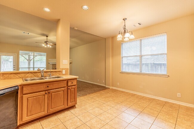 Building Photo - 630 Hookberry Trail