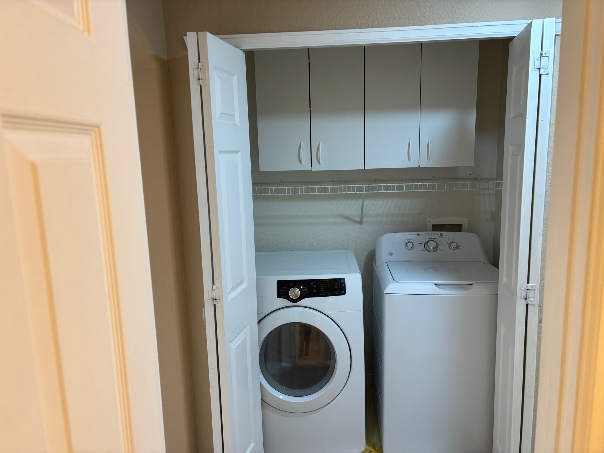 Building Photo - 7440 S Blackhawk St