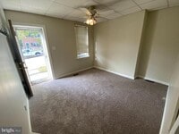 Building Photo - 238 E 6th Ave