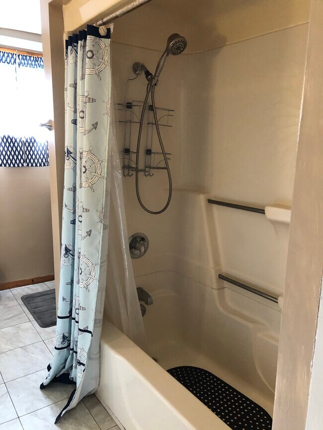 bathroom - 3923 County Route 57