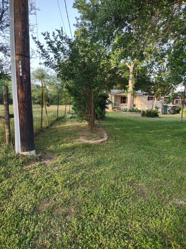 Building Photo - 2090 FM 1094