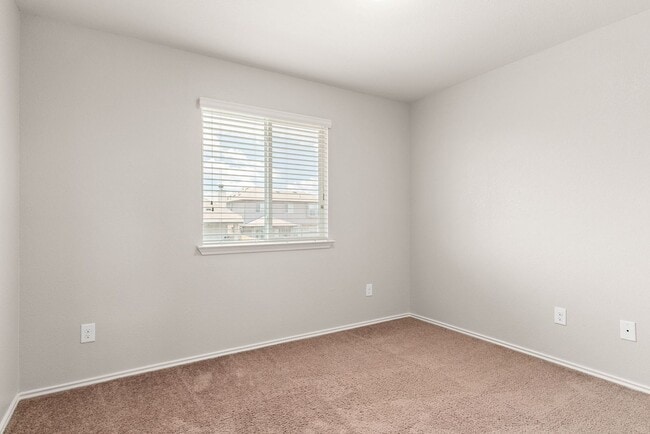 Building Photo - 9605 Raeburn Court