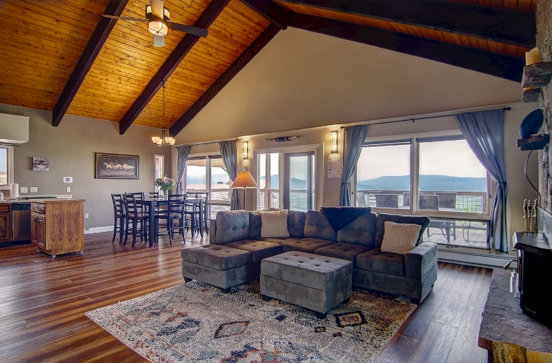 Building Photo - 31095 US-40