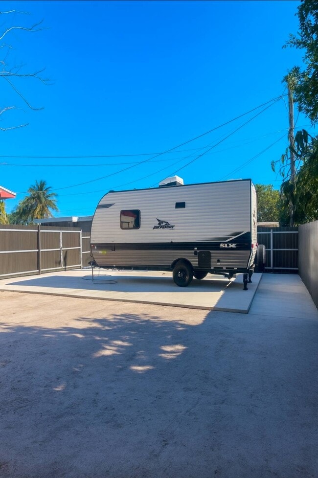 Building Photo - 18730 NW 29th Pl