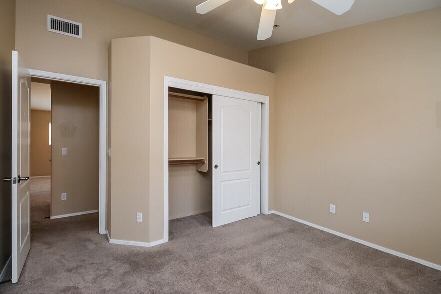 Building Photo - 10581 E Feltleaf Willow Trl