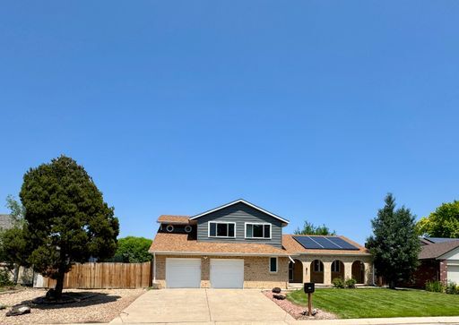 Building Photo - Welcome to your new home in the heart of T...