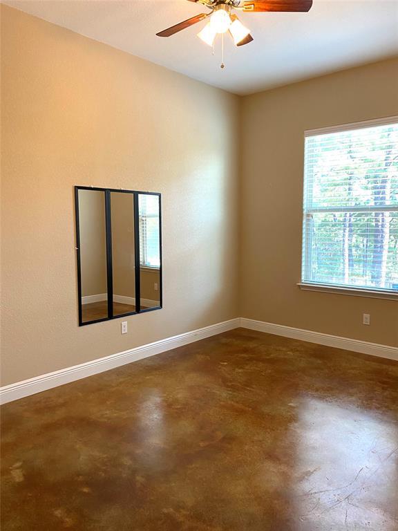 Building Photo - 132 Akaloa Dr