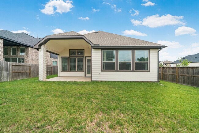 Building Photo - 10718 Blossom River Dr