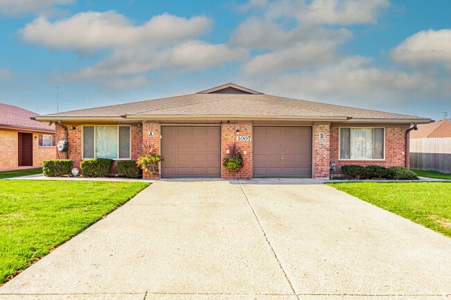 Duplex Driveway - Parkview Estates