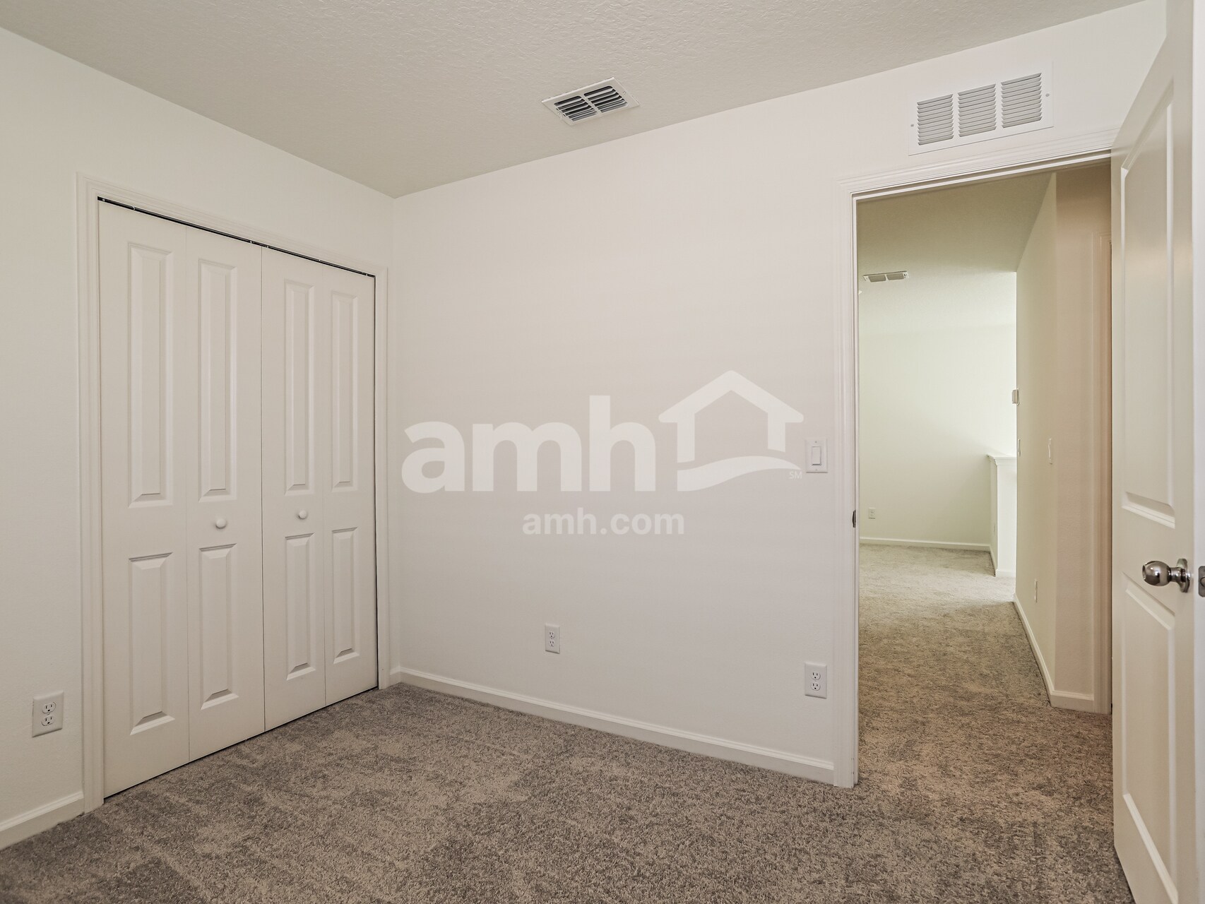 Building Photo - 2833 Grand Finale St