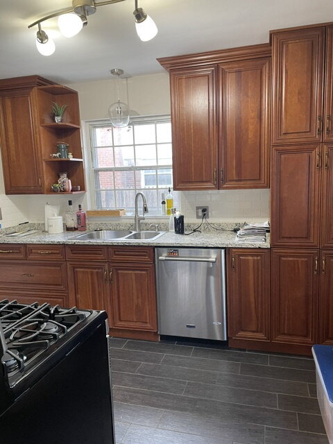 Building Photo - Elegant 2-Bedroom Condo in Broad Ripple with Gated Entry & Private Garage