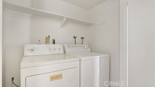 Building Photo - 35 Tarocco