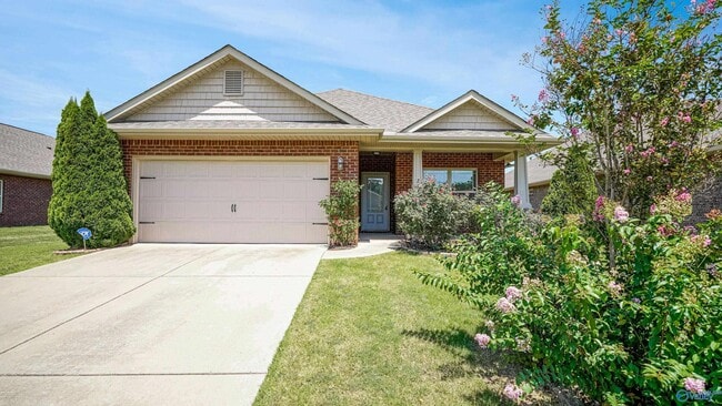 Primary Photo - 278 New Bristol Ln