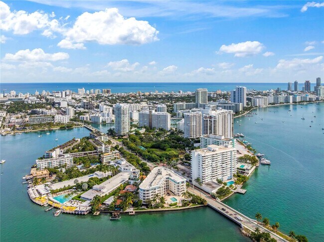 Building Photo - 3 Island Ave