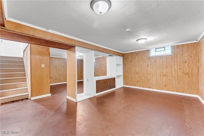 Building Photo - 4728 E 176th St
