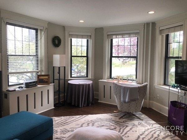 Building Photo - 110 Riverway