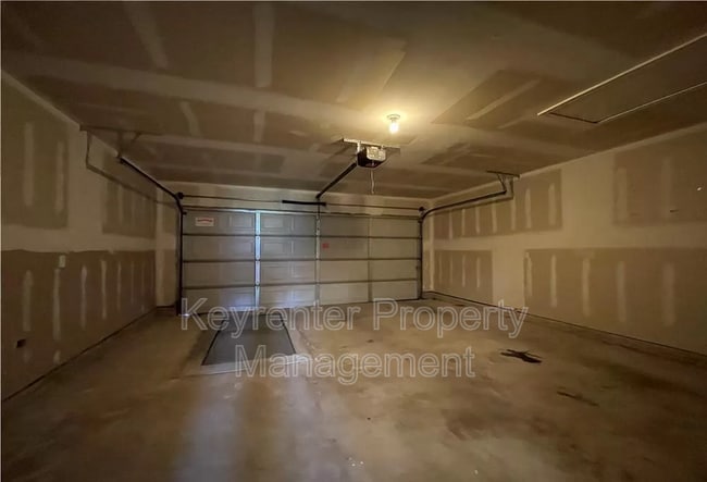 Building Photo - 3516 SE 94th St