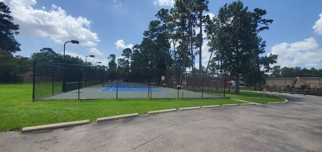 Building Photo - 3907 Glenheather Dr