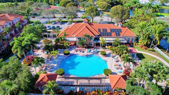 Building Photo - 2030 Alta Meadows Ln