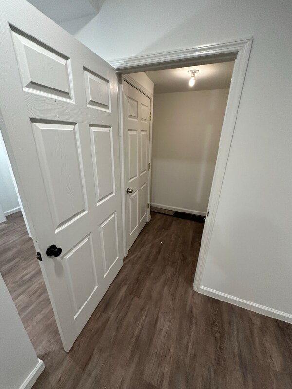 Building Photo - 301 Spring Hollow Rd