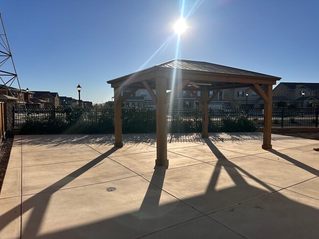 Building Photo - $500.00 off first full months rent