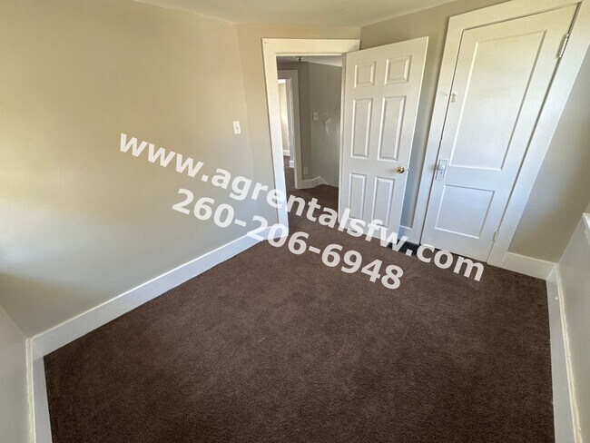 Building Photo - 3 bedroom house - Section 8 OK!