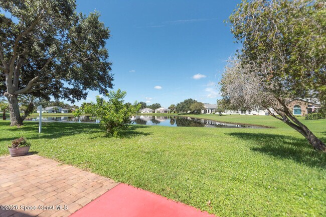 Building Photo - 7033 Hammock Trace Dr