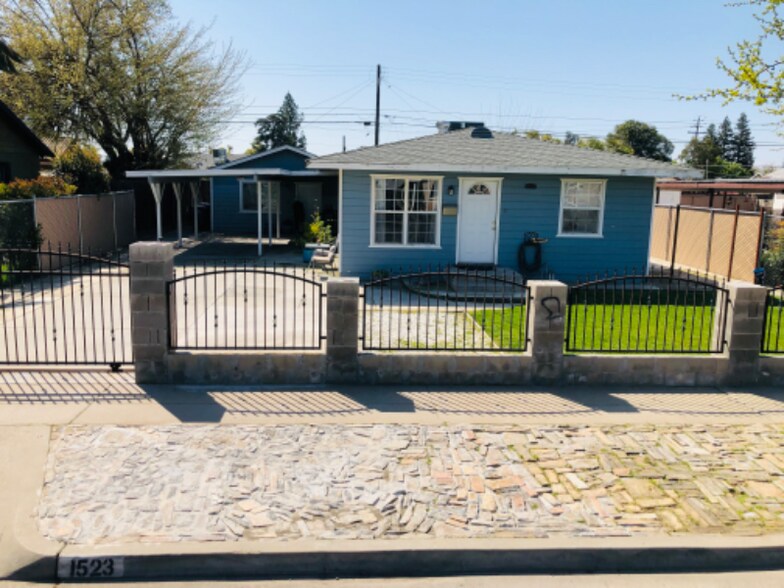 Building Photo - 0000 W Andrews Ave
