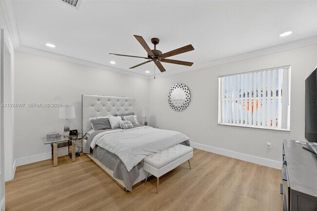 Building Photo - 11352 SW 245th St