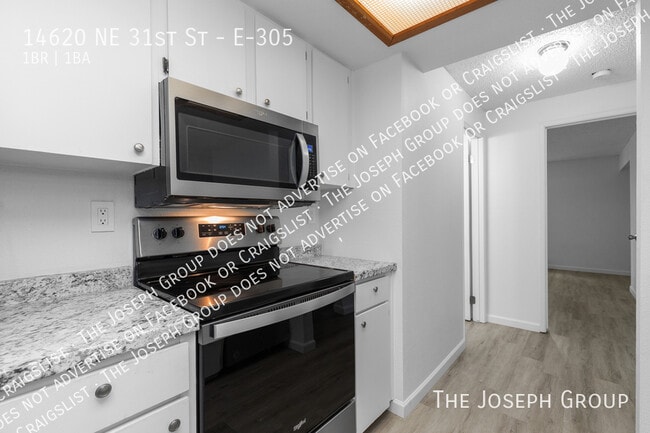 Building Photo - 14620 NE 31st St