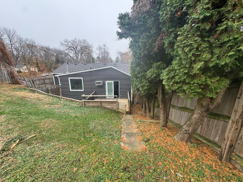 Building Photo - 830 25th St