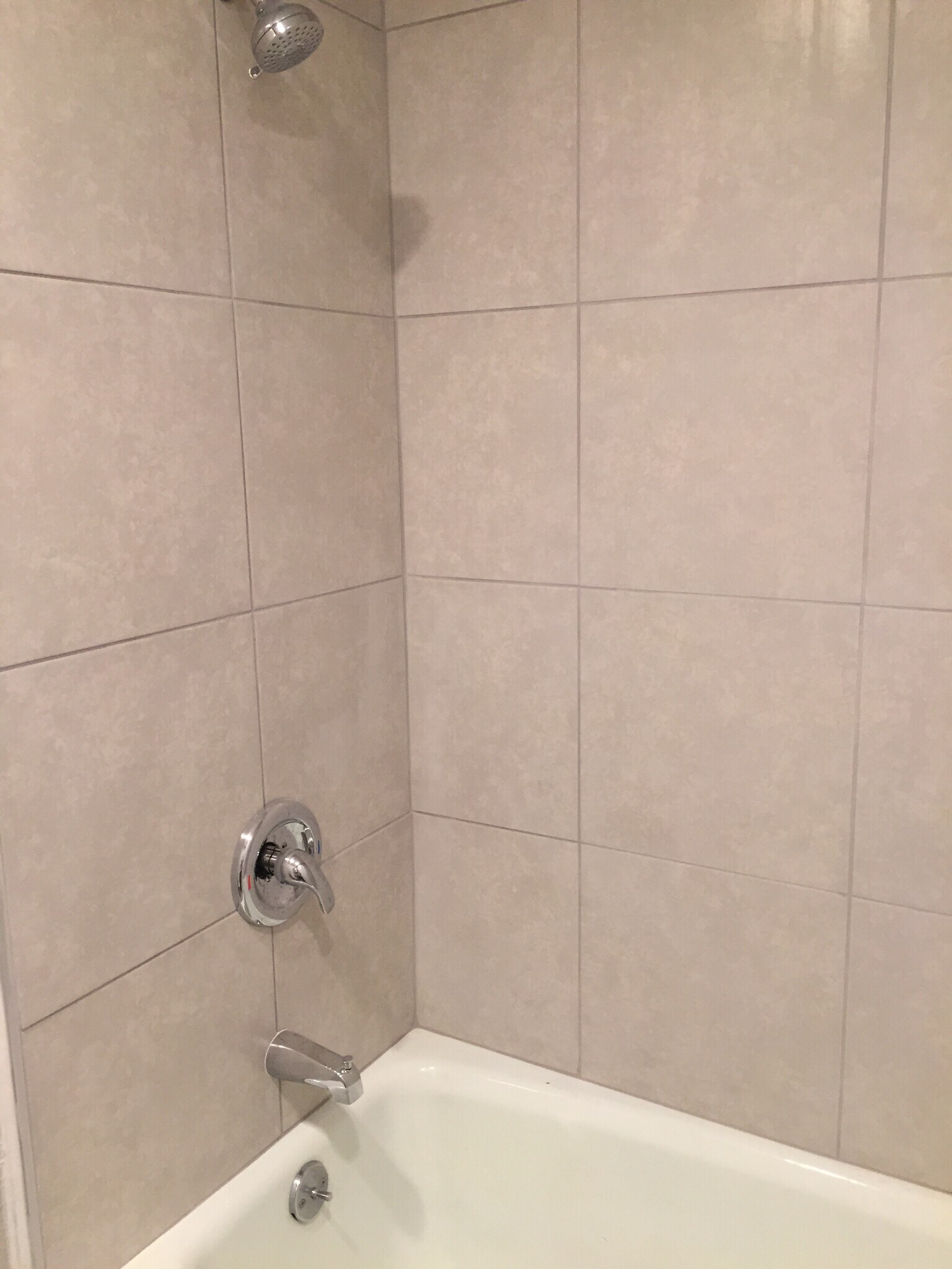 Building Photo - 16588 Vine St