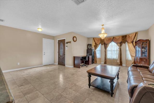 Building Photo - 6610 Beryl Dr