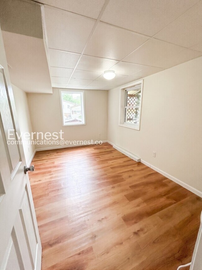 Building Photo - 4303 Whippoorwill Dr