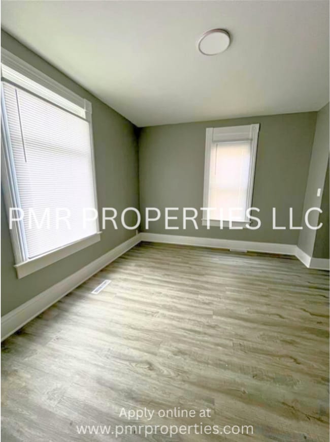 Building Photo - 1 Bed / 1 Bath House