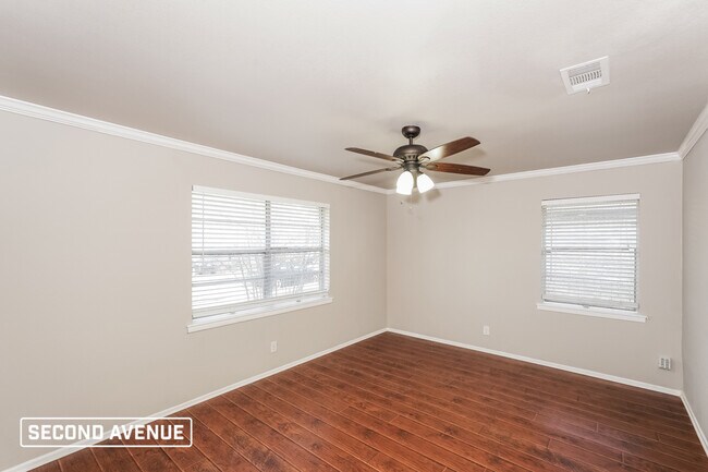 Building Photo - 7608 Deaver Dr